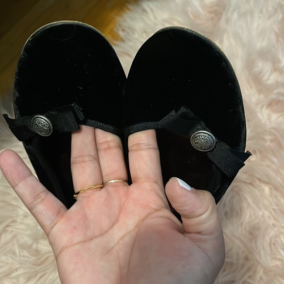 Talbots flats - Picture 8 of 11